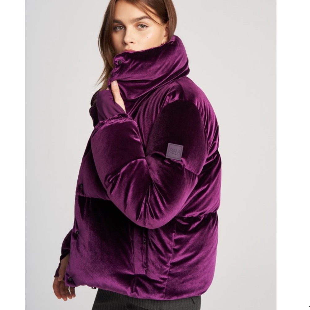SAM gorgeous velvet puffer.  Worn 4 times it’s just not cool enough in Texas!
